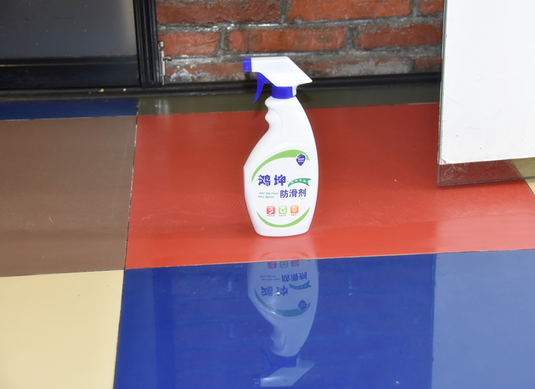 瓷磚地磚防滑施工方案-環(huán)氧地坪漆，水性地坪漆!